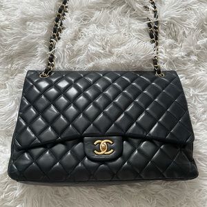 Chanel Maxi Jumbo Quilted Bag